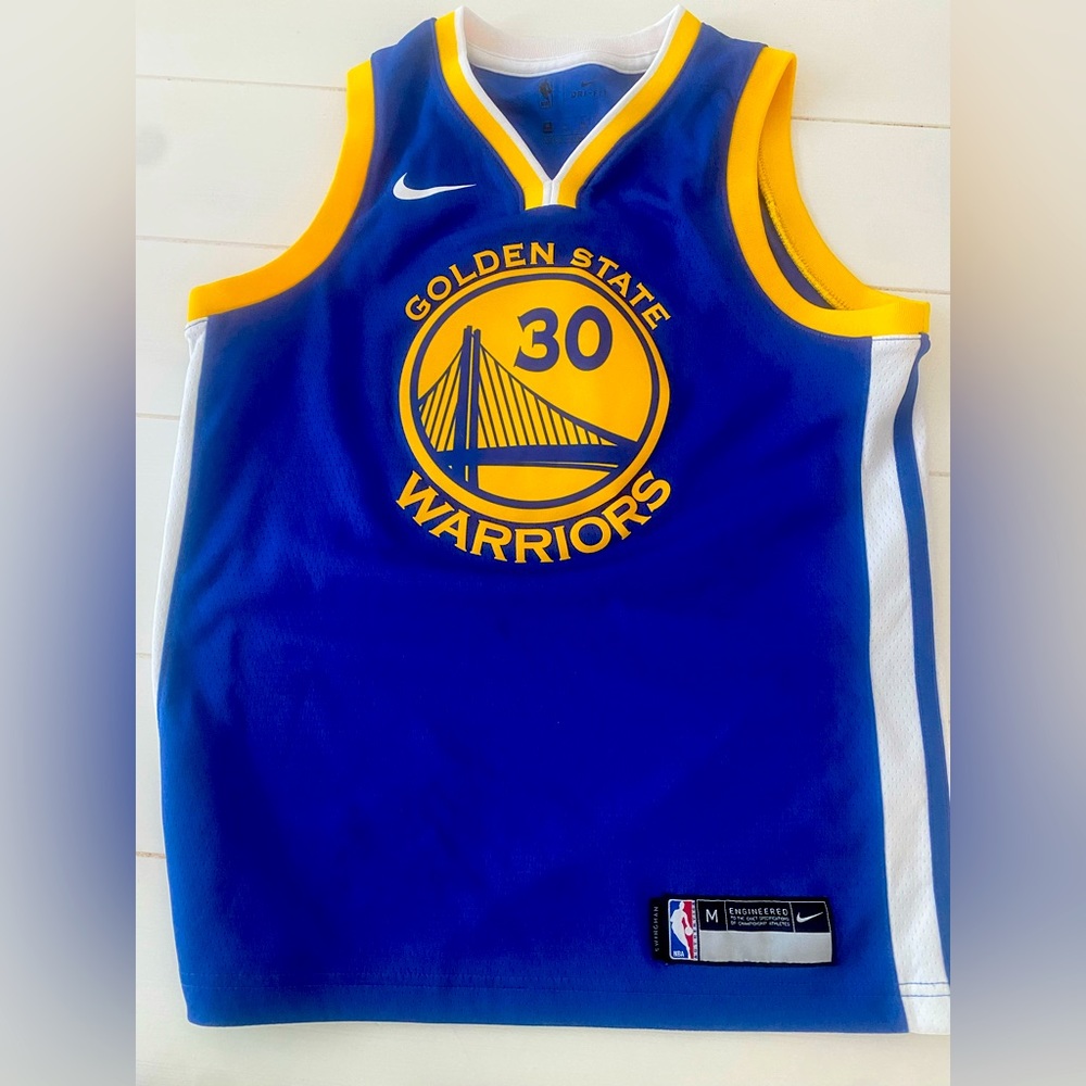 Golden State Warriors curry Jersey size Medium Nike kids